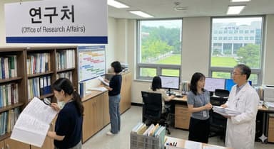 대학 연구의 든든한 지원군, '연구처'는 무슨 일을 할까? (교직원 취업 AtoZ)